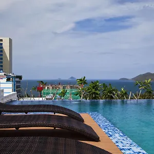 Holiday Hotel *** Nha Trang